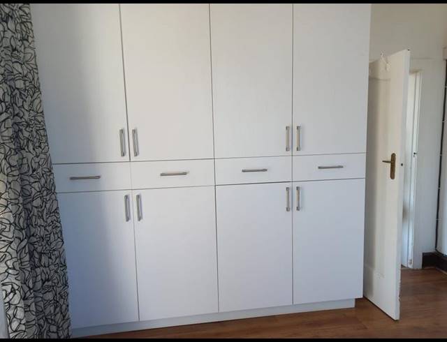 2 BEDROOM APARTMENT FOR SALE IN GLENWOOD